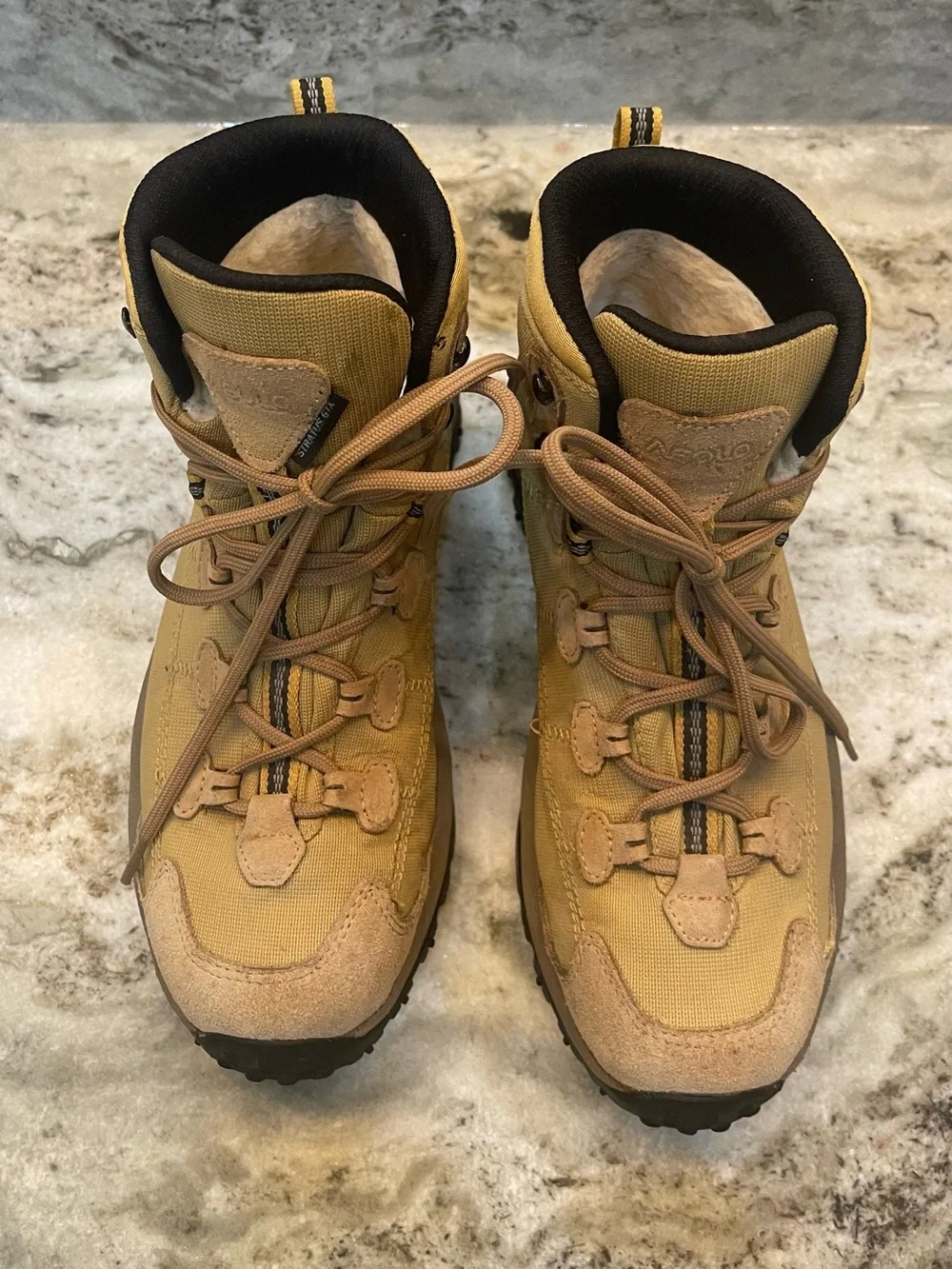 Asolo Women’s Tan and Brown Hiking Boots Stratus GTX Gore Tex Fleece Lined